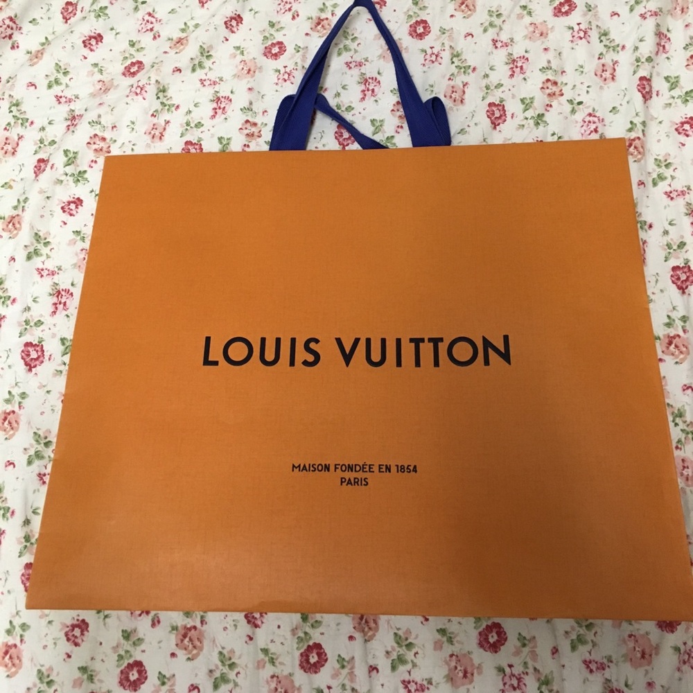 XL Louis Vuitton Paperbag
