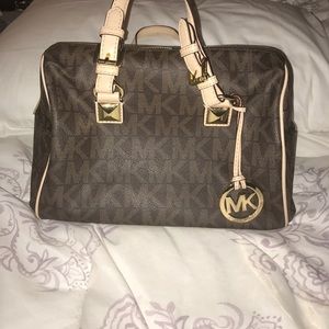 MK Purse