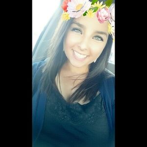 Meet your Posher, Katelyn