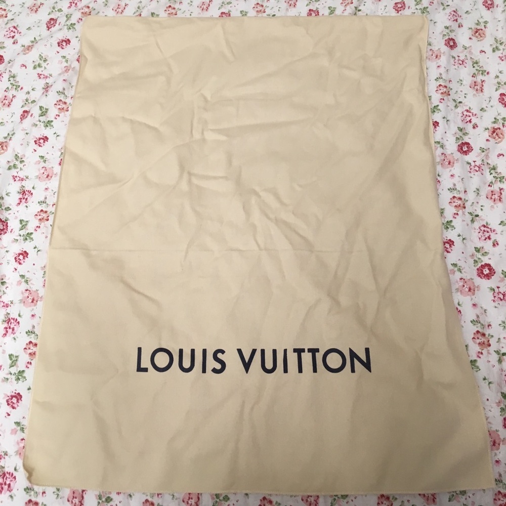 XL Louis Vuitton Dustbag
