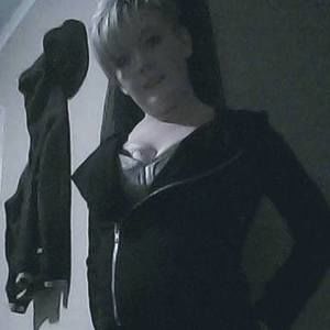 Meet your Posher, Bobbijo