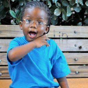 Meet your Posher, Angela