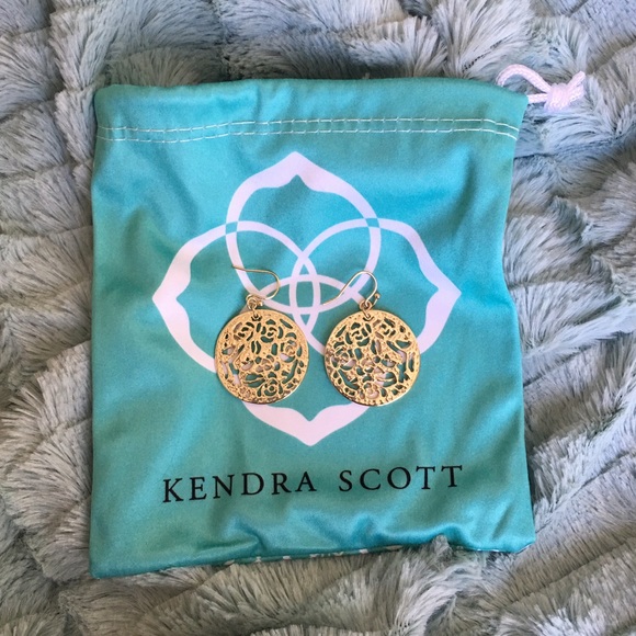 Kendra Scott Jewelry - Kendra Scott - Retired - Gold Madina Drop Earrings