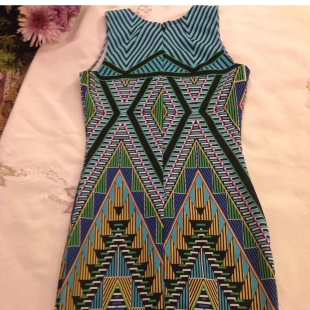 Love Ady Printed Scuba Bodycon Dress - Picture 2 of 4