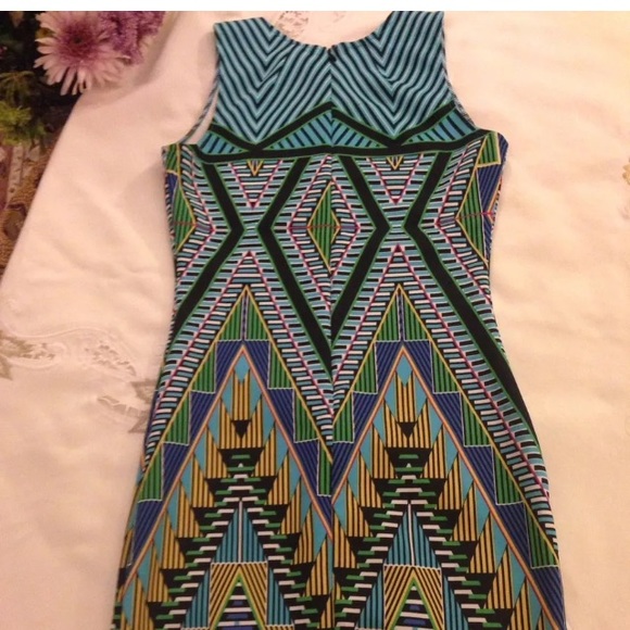 Love Ady Printed Scuba Bodycon Dress - Picture 2 of 4