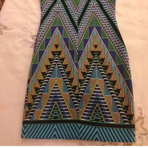 Love Ady Printed Scuba Bodycon Dress - Picture 3 of 4