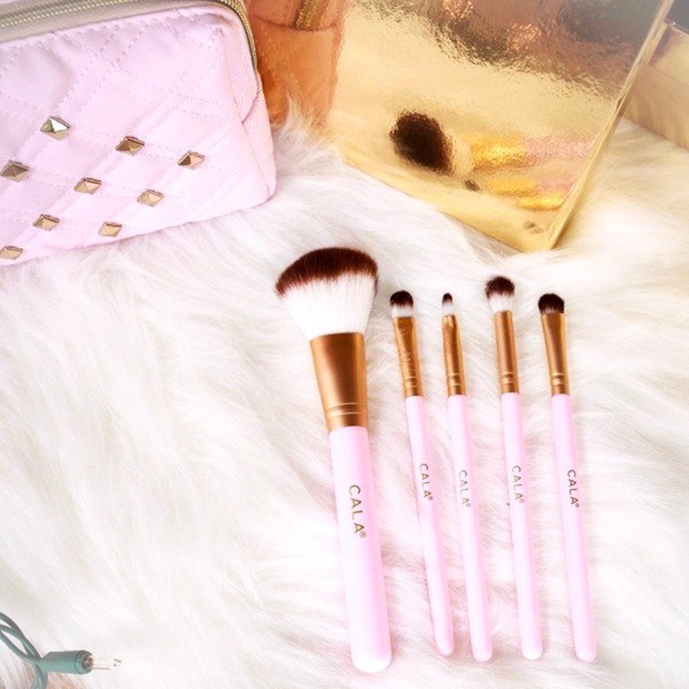 [cala] pink couture deluxe make-up brush set - Picture 3 of 8