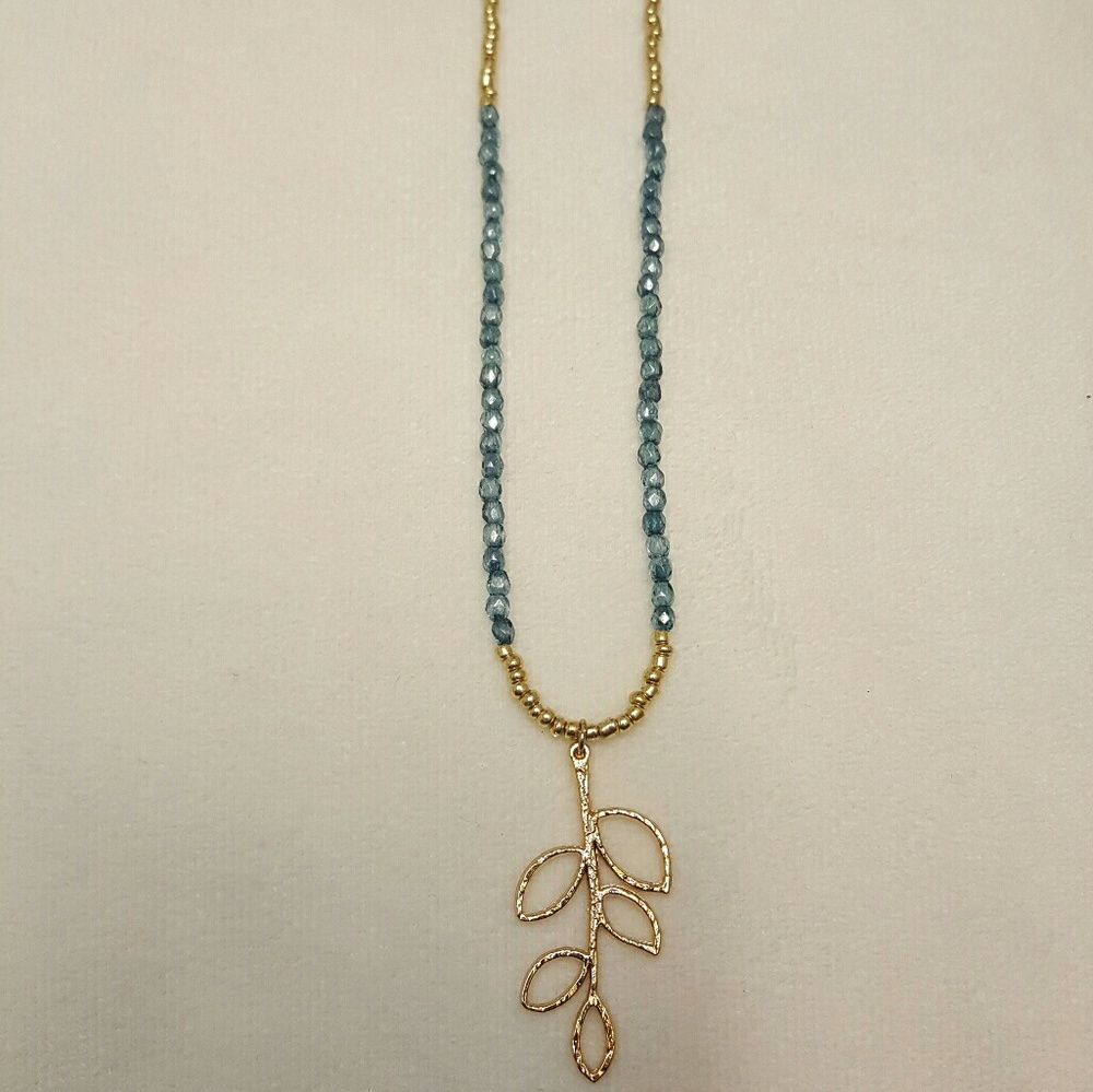 Branch necklace