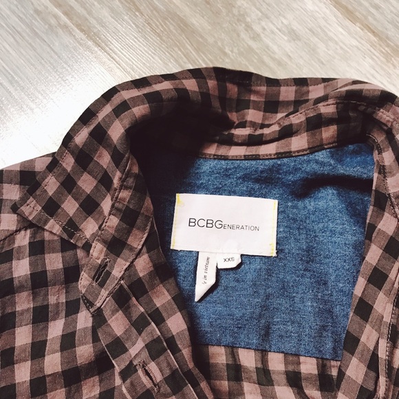 BCBGeneration Checkered Button Down - Picture 2 of 3