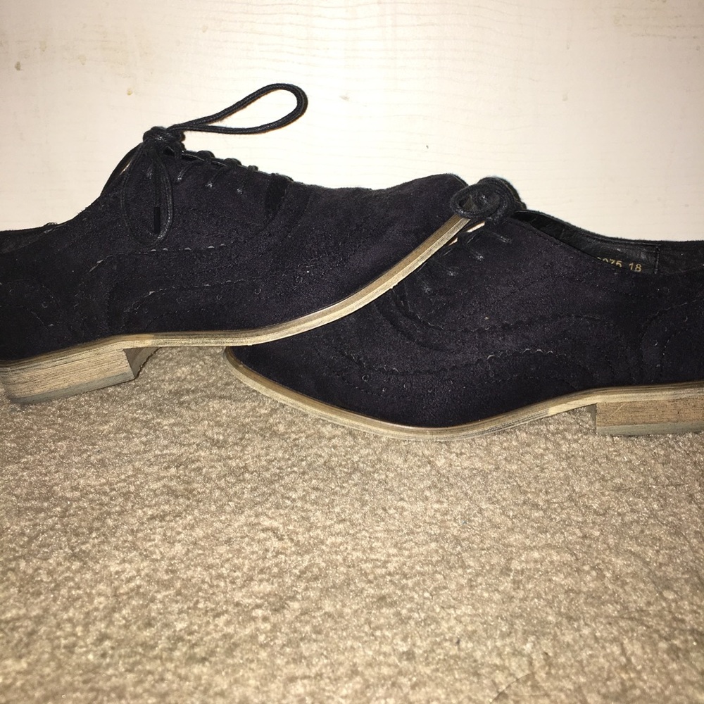 Black, heel, dress shoes.