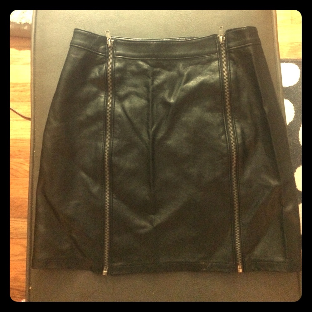 Nasty gal – double zippered leather miniskirt