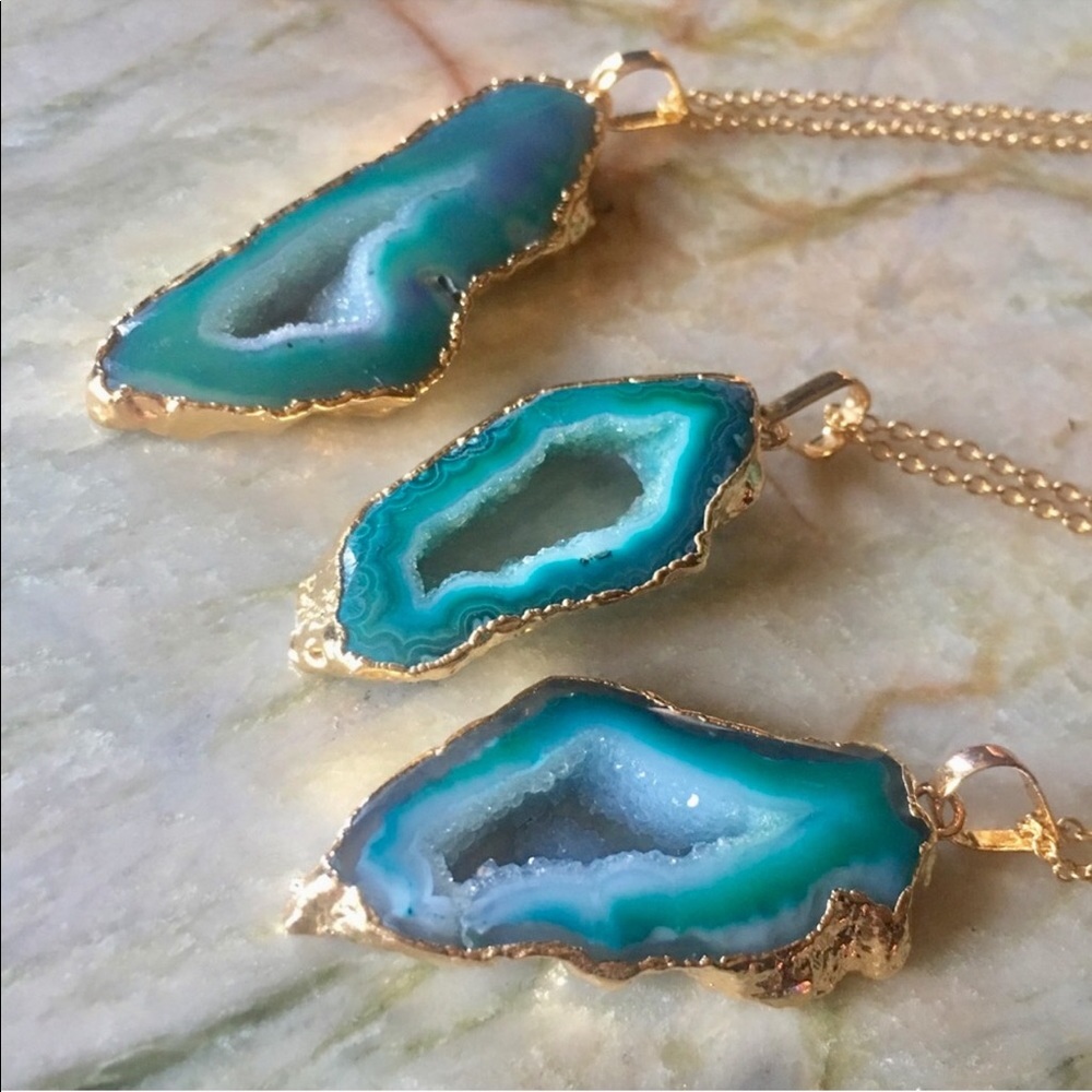 LAST💫Teal Druzy Agate Necklace - Picture 4 of 8