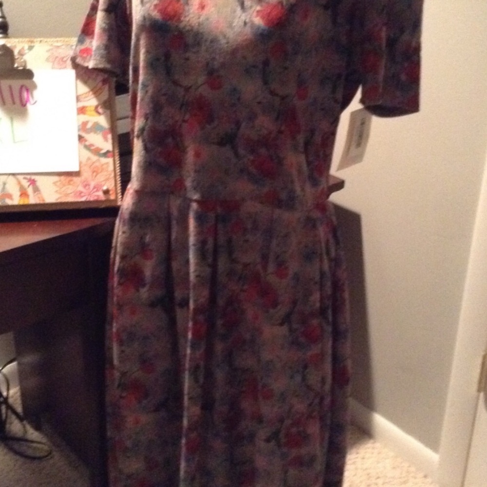 Amelia Dress - Picture 2 of 2