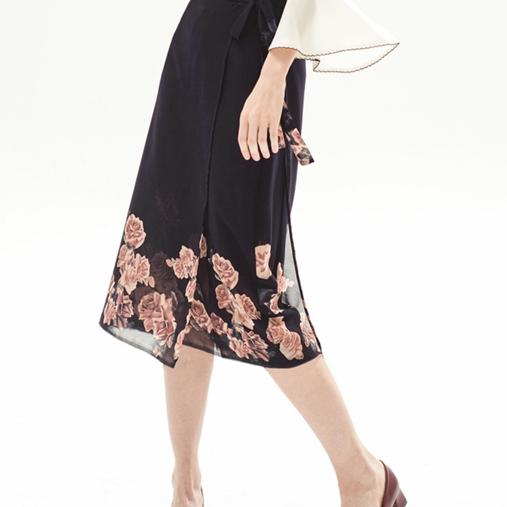 Miss Patina Rose Wrap Skirt