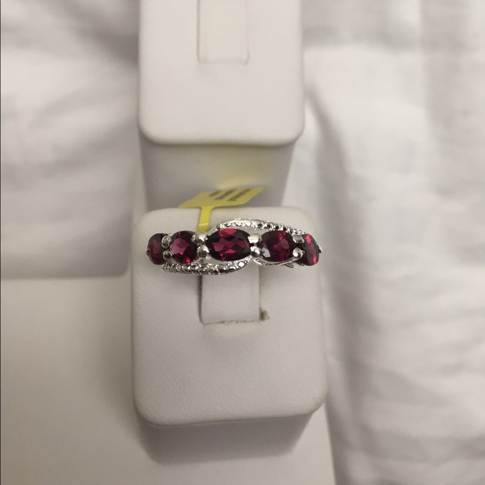 Garnet 925 silver band ring