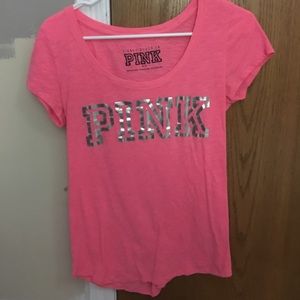 VS pink medium t-shirt