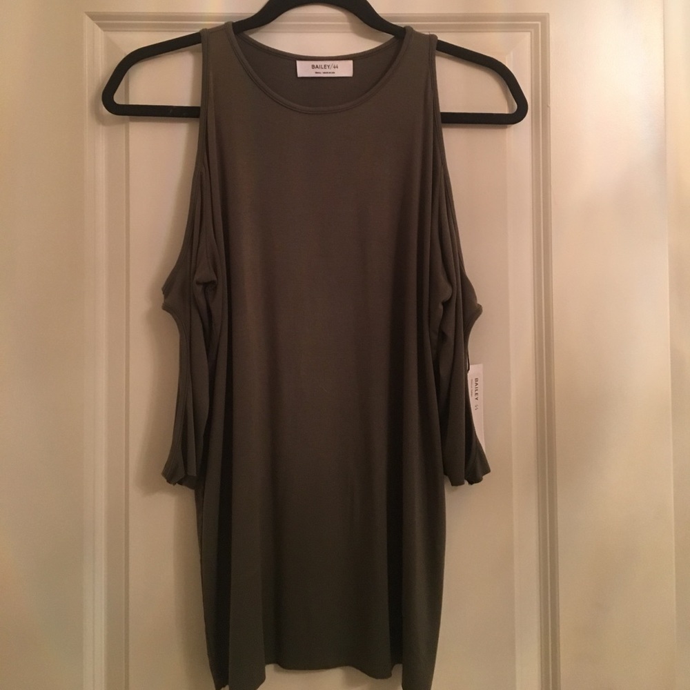 NWT - Bailey 44 Olive Top