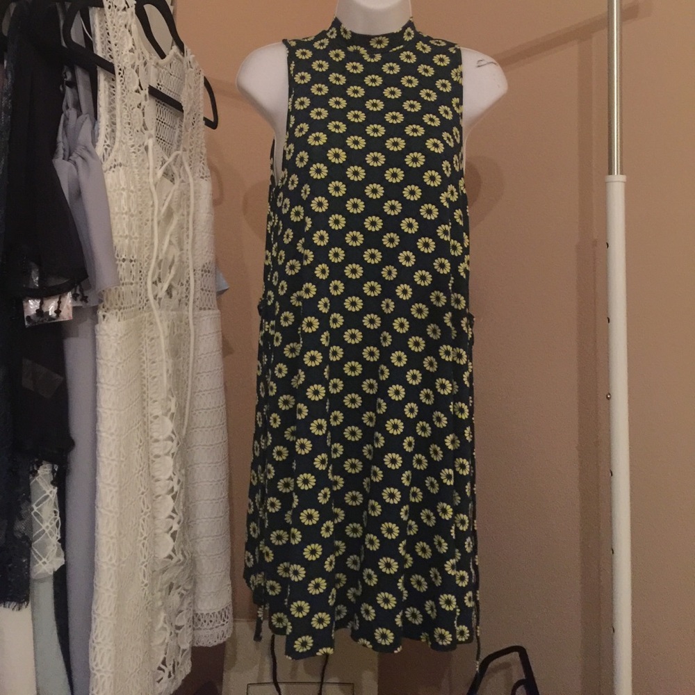 FINAL PRICE NWOT topshop floral dress