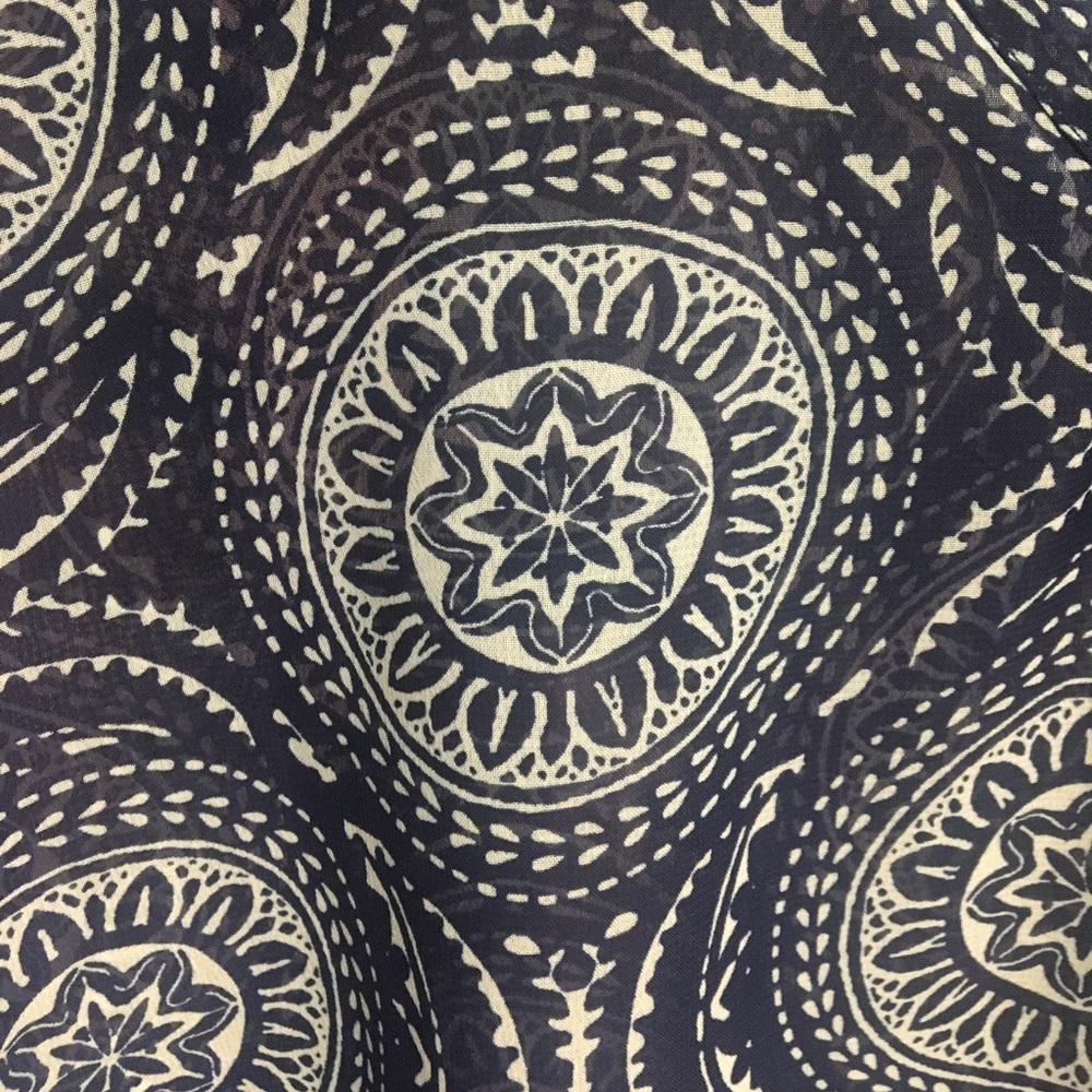 Patterned blouse - Picture 3 of 3