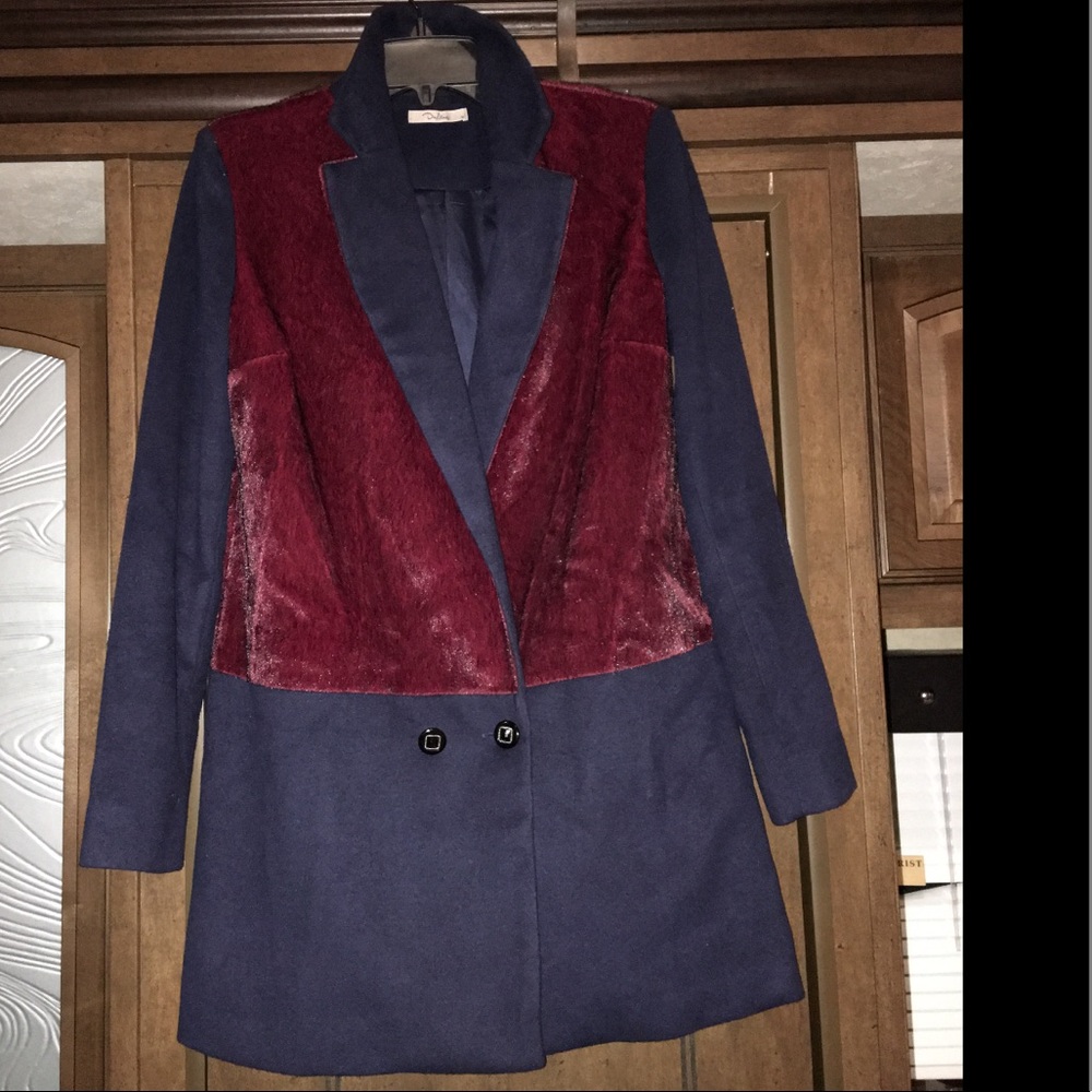 Disegual coat