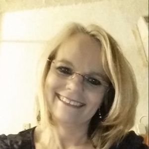 Meet your Posher, Helen