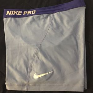 **LAST DAY** Nike Pro shorts blue