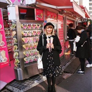 Meet your Posher, Genesis