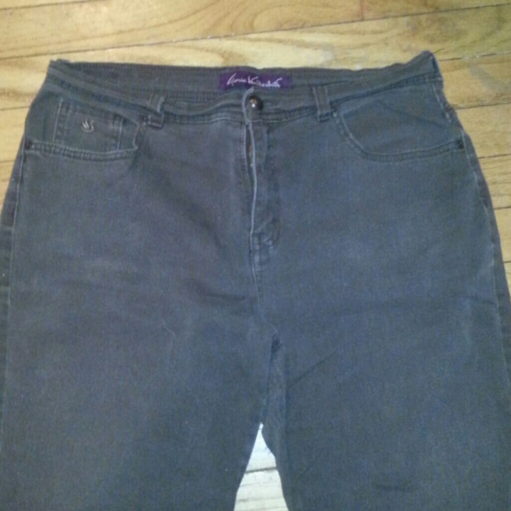 Chocolate brown Gloria Vanderbilt jeans