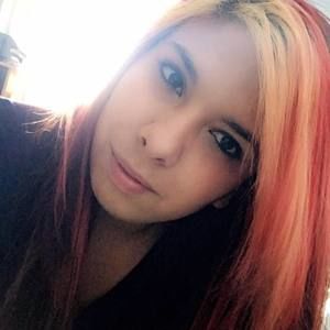 Meet your Posher, Dennica