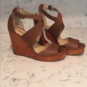 Lucky Brand, brown leather wedges, EUC size 10.