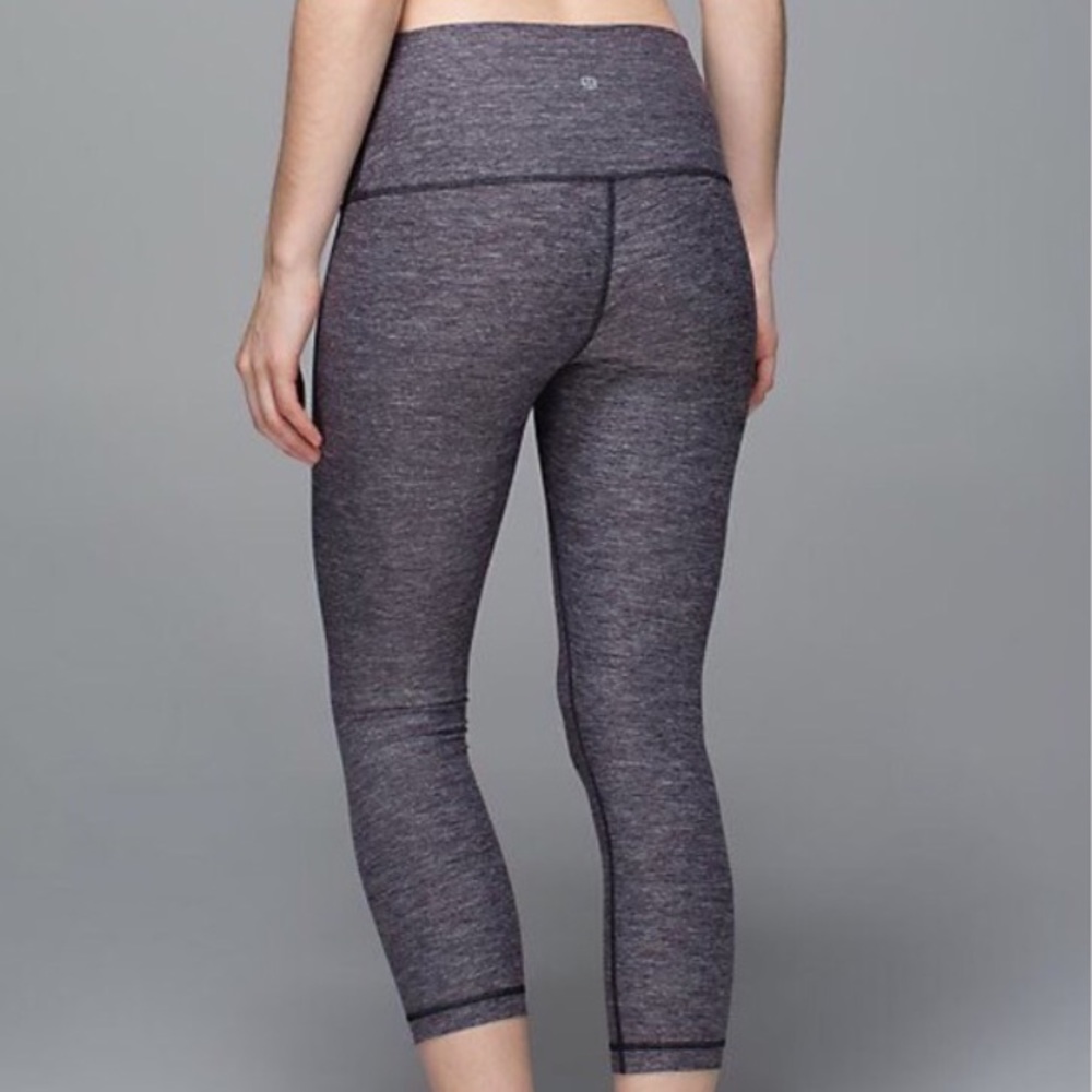 Lululemon Roll Down Wunder Under Crops