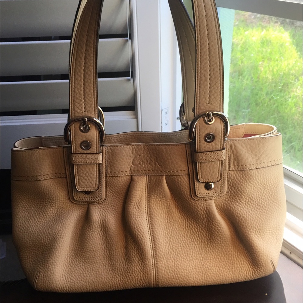 Coach pebbled leather purse