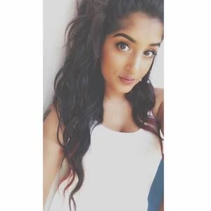 Meet your Posher, Sofia