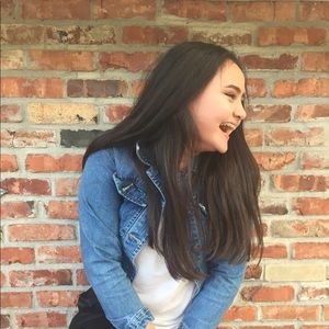 Meet your Posher, Laurel