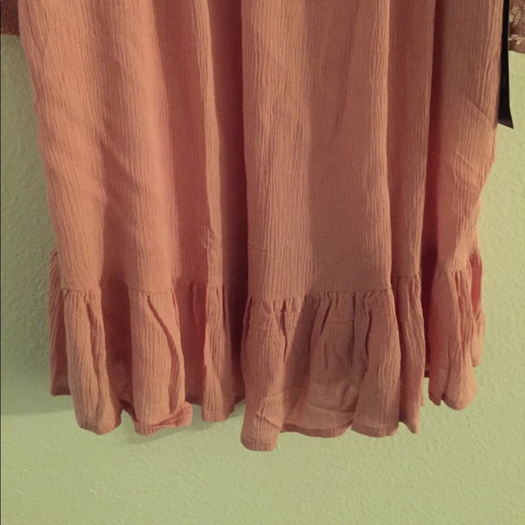 Women's Ruffle Top - Picture 3 of 3