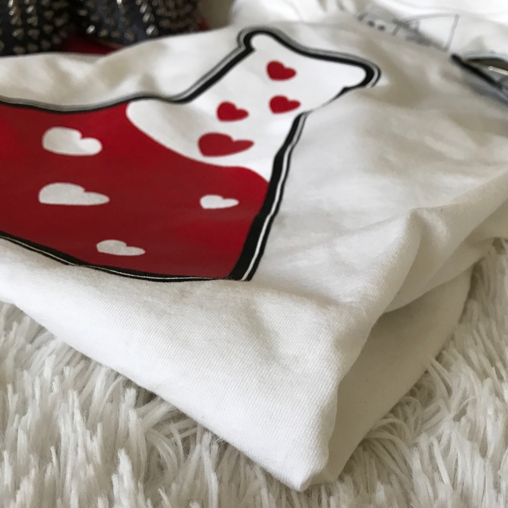 NEW ❤️ LOVE POTION TEE SZ MEDIUM WOMENS - Picture 8 of 8