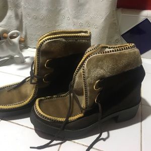 Vintage Italian ankle boots