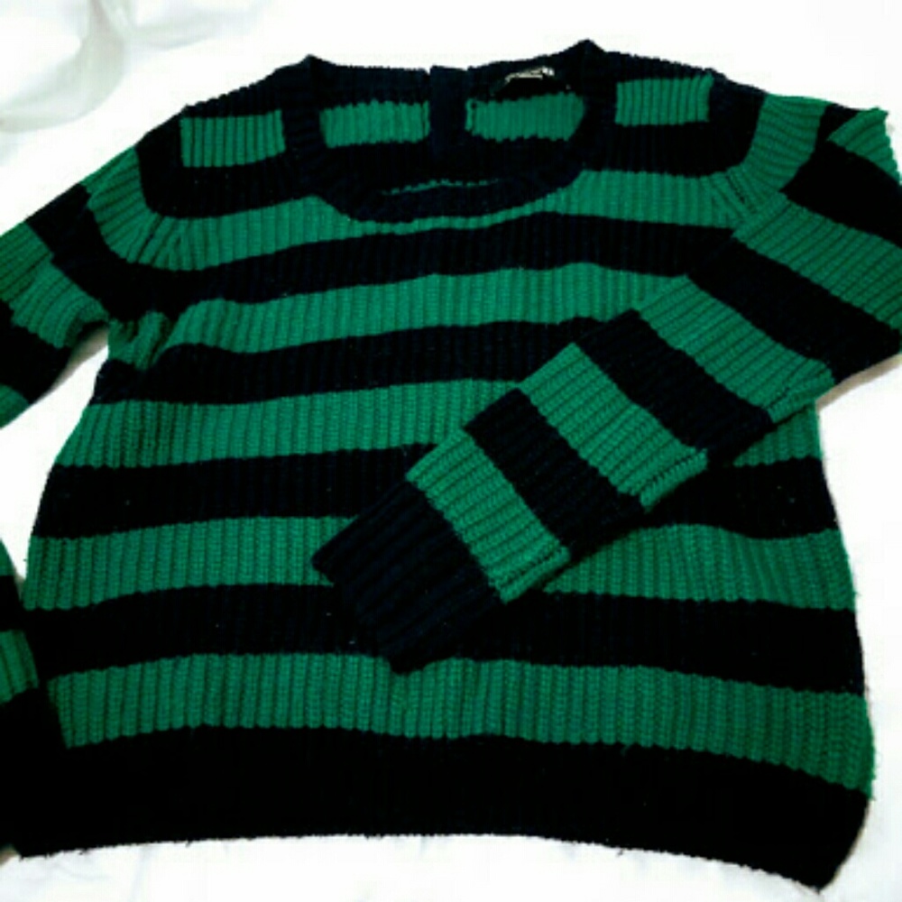 Forever 21 Chunky Navy & Green Striped Sweater