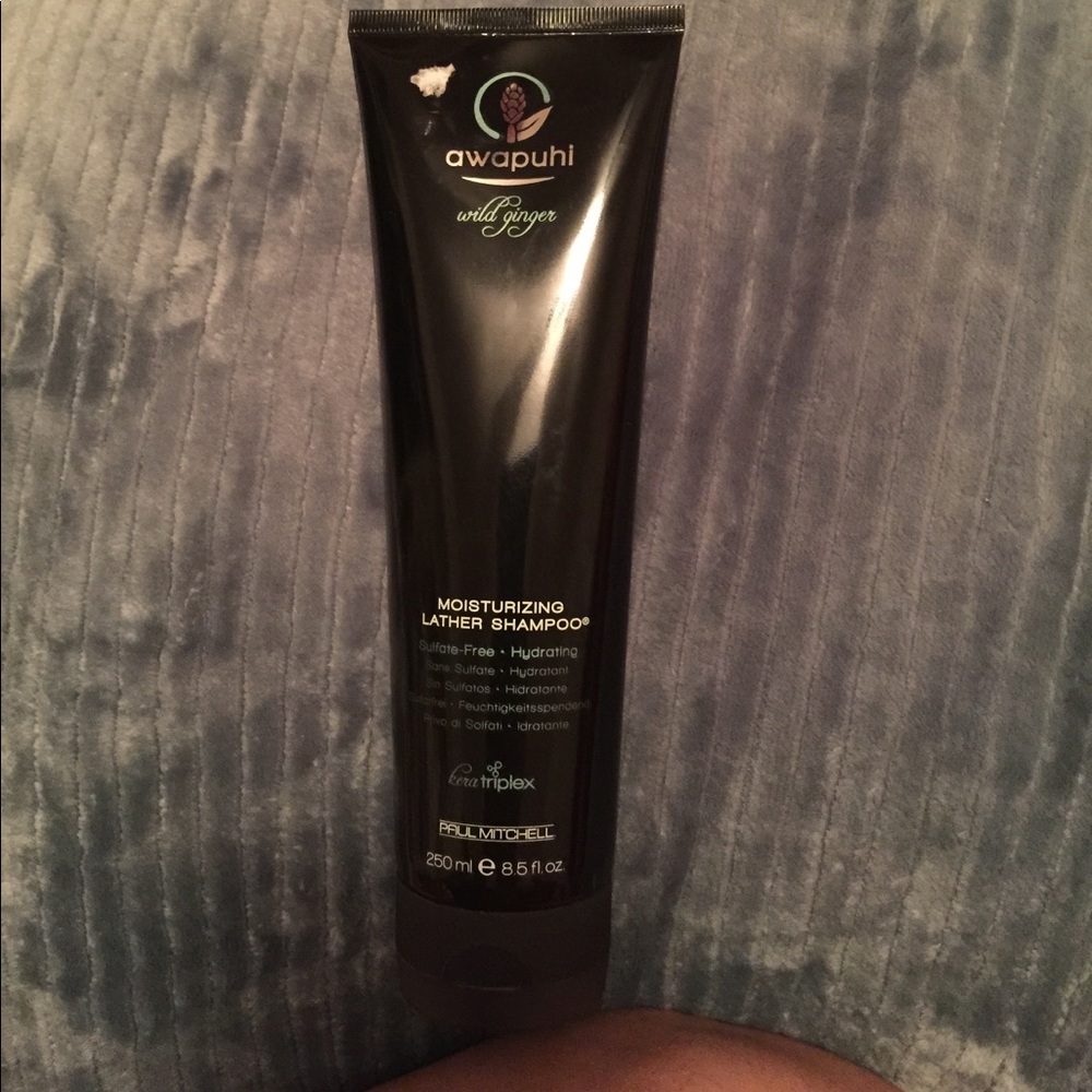Paul Mitchell wild ginger moisturizing shampoo.