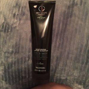 Paul Mitchell wild ginger moisturizing shampoo.