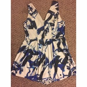 Patterned romper