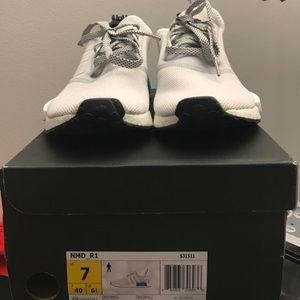 Adidas NMD R1