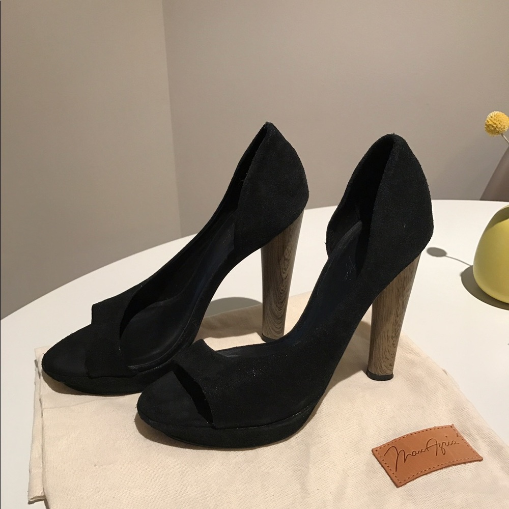 Max Azria - Black Suede Pumps