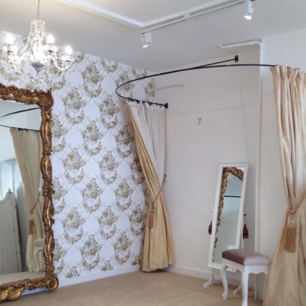 Meet your Posher, Cake