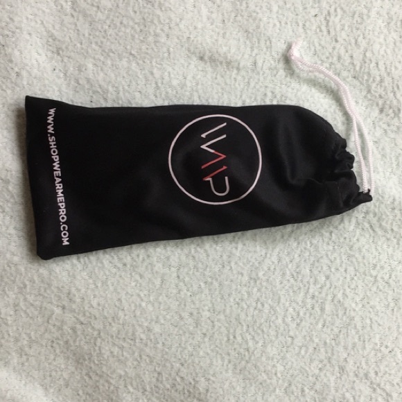 Sunglasses - Picture 3 of 3