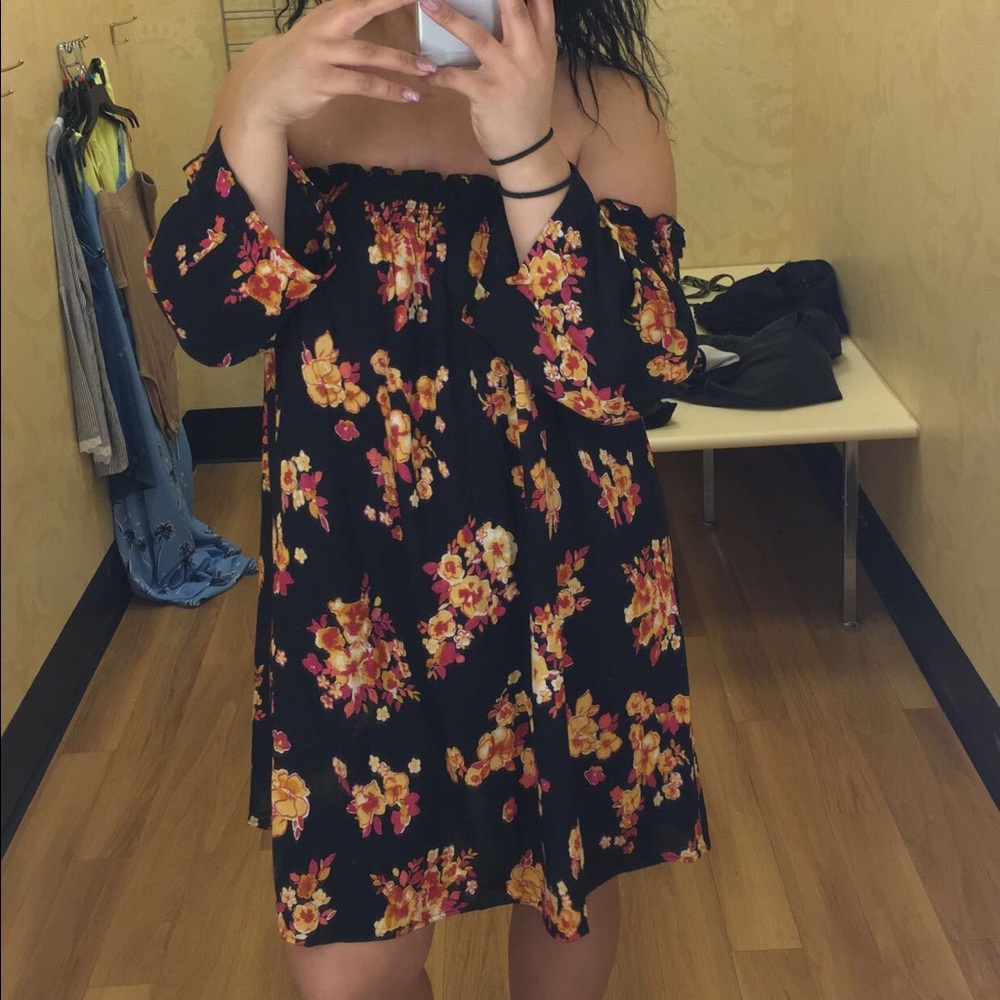 Not K&K  just listed for notice.  never worn new!