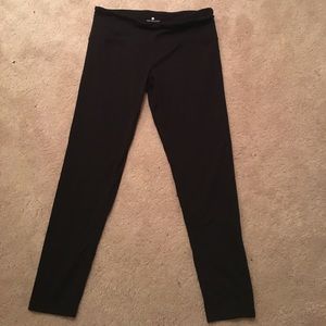 Black stretch leggings