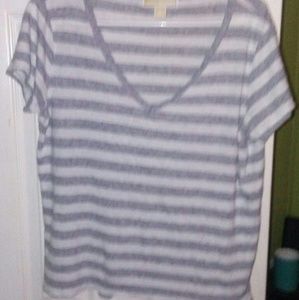 Micharl kors tee