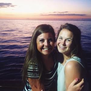 Meet your Posher, Eva