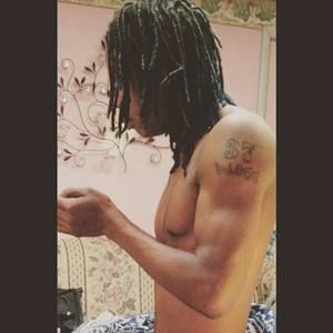 Meet your Posher, Laron